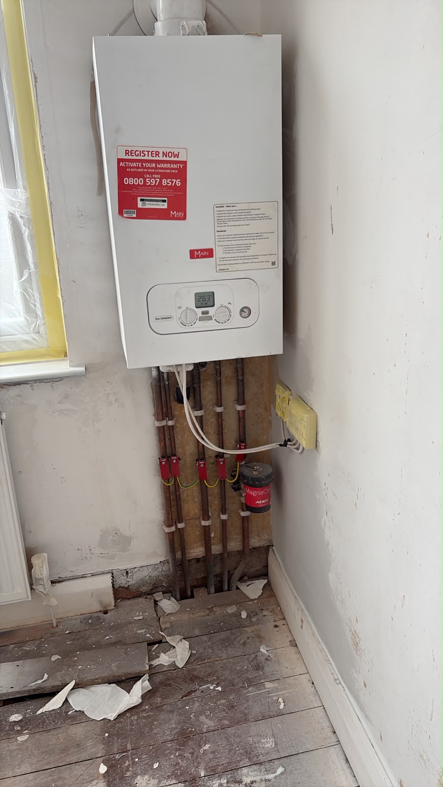 Emergency gas and water pipe repair in Roanhead